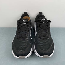 Cargar imagen en el visor de la galería, Nike Zoom Vomero 18 Black Summit White Coconut Milk Lt HM6806-007
