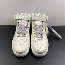 Cargar imagen en el visor de la galería, Air Force 1 07 Mid Beige White Gray PA0920-608

