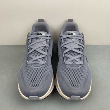 Cargar imagen en el visor de la galería, Nike Zoom Vomero 18 Ashen Slate Anthracite-Diffused Blue-Light Armory Blue HM6803-402
