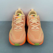 Cargar imagen en el visor de la galería, Nike Zoom Vomero 18 Orange Chalk Black Volt HM6803-700
