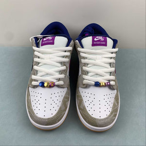 Rayssa Leal x SB Dunk Low Pure Platinum Deep Royal Blue Vivid Purple FZ5251-001