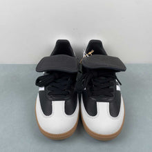 Cargar imagen en el visor de la galería, Adidas Samba LT Core Black Cloud White Gold Metallic IG2010
