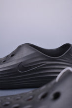 Cargar imagen en el visor de la galería, Nike ReactX Rejuven8 Black Neon Green Hook HV5060-003
