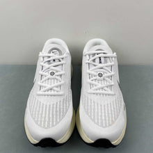 Cargar imagen en el visor de la galería, Nike Journey Run White Metallic Silver FJ7765-104
