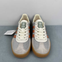 Cargar imagen en el visor de la galería, Adidas Gazelle Indoor Wonder Silver Off White Putty Grey JQ0011

