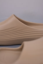 Cargar imagen en el visor de la galería, Nike ReactX Rejuven8 Slide Khaki HV4479-200
