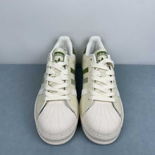 Cargar imagen en el visor de la galería, Adidas Superstar x Bape HS3088
