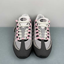 Cargar imagen en el visor de la galería, Air Max 95 Pink Foam Black Pink Foam Gun smoke Grey Fog CJ0588-001
