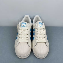 Cargar imagen en el visor de la galería, Adidas Superstar x Gucci HS3072
