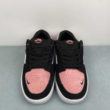 Cargar imagen en el visor de la galería, SB Force 58 Pink Salt White Black Black CZ2959-600

