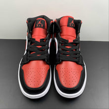 Cargar imagen en el visor de la galería, Air Jordan 1 Mid White Black Red 554724-079
