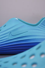 Cargar imagen en el visor de la galería, Nike ReactX Rejuven8 Blue Gradient Black Hook HV5060-301
