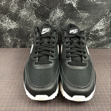 Cargar imagen en el visor de la galería, Air Max 90 Essential Black White 325213-060
