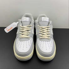 Cargar imagen en el visor de la galería, Air Force 1 07 Low Light Smoke Gray White DO5220-166
