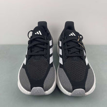 Cargar imagen en el visor de la galería, Adidas UltraBoost 5X Core Black Cloud White Carbon IH3110
