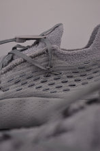 Cargar imagen en el visor de la galería, Nike Mind 002 Flyknit Fragment Particle Grey IQ8504-001
