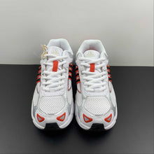 Cargar imagen en el visor de la galería, Adidas Response CL White Red Black GX2506
