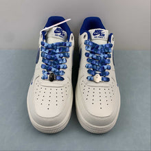 Cargar imagen en el visor de la galería, Air Force 1 07 Low BAPE White Navy Blue PF9055-759
