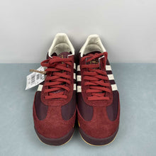 Cargar imagen en el visor de la galería, West NYC x Tip Top x Adidas SL72 RS 85th Anniversary JQ0989
