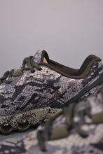 Cargar imagen en el visor de la galería, Air Max Dn8 Snakeskin Gray-Green Python Pattern HV8476-300
