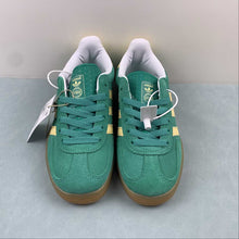 Cargar imagen en el visor de la galería, Adidas Gazelle Indoor Semi Court Green Almost Yellow Gum IH7500
