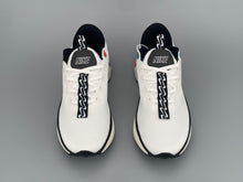 Cargar imagen en el visor de la galería, Nike Motiva SE Pale Ivory Black Lime Blast White FJ1058-100
