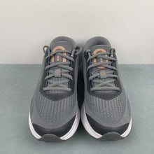 Cargar imagen en el visor de la galería, Nike Journey Run Cool Grey White Royal Pulse Metallic Red Bronze FJ7765-004
