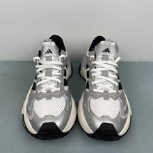 Cargar imagen en el visor de la galería, Adidas XLG STORM EDGE Silver Metallic Black JS0059
