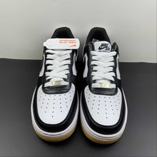 Cargar imagen en el visor de la galería, Air Force 1 07 Low White Black Gum AW2296-002
