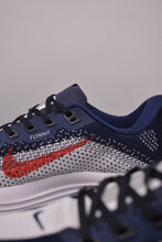 Cargar imagen en el visor de la galería, Nike ZoomX Pegasus PLUS Knit White Blue Red Hook FQ7262-080

