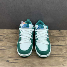 Cargar imagen en el visor de la galería, SB Dunk Low Disrupt 2 Phantom University Blue Malachite DH4402-001
