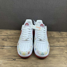 Cargar imagen en el visor de la galería, Air Force 1 07 Low MLB White Red Multi-Color 315122-443
