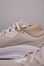Cargar imagen en el visor de la galería, Nike ACG Zegama Canvas White HV8119-006
