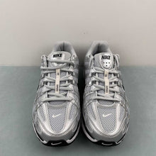 Cargar imagen en el visor de la galería, Nike P-6000 Metallic Silver White Black FD9876-101
