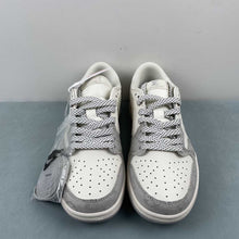 Cargar imagen en el visor de la galería, Fragment Design xTravis Scott x Air Jordan 1 Low OG SP LV Beige Light Gray LJ5188-004
