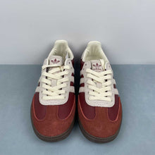 Cargar imagen en el visor de la galería, Adidas Samba OG Preloved Ruby Cream White Gum JI3216
