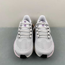 Cargar imagen en el visor de la galería, Air Zoom Pegasus 41 Lilac Bloom Pure Platinum Black Platinum Tint FD2723-004

