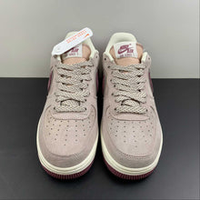 Cargar imagen en el visor de la galería, Akira x Air Force 1 07 Low Pink Red White KT0036-088

