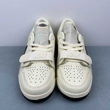 Cargar imagen en el visor de la galería, Air Jordan Legacy 312 Low Coconut Milk HV1807-101
