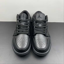 Cargar imagen en el visor de la galería, Air Jordan 1 Low Triple Black 553558-093
