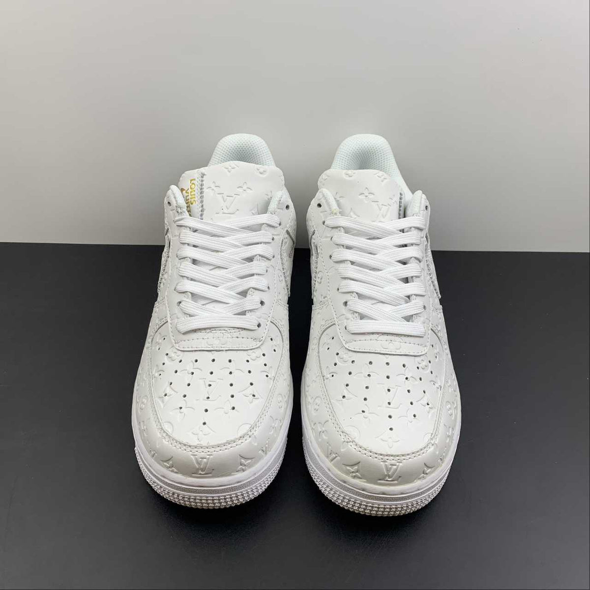 LV x Air Force 1 07 Low White Metallic Gold LD0212 – juanma-shop