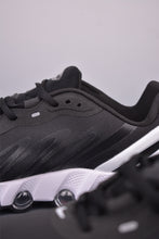 Cargar imagen en el visor de la galería, Air Max Dn8 Black and White FQ7860-037
