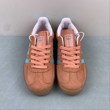 Cargar imagen en el visor de la galería, Adidas Gazelle Bold Orange Mint Gum IH7499
