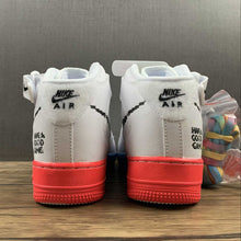 Cargar imagen en el visor de la galería, Air Force 1 07 Mid Vintage Video Game White DC3280 101
