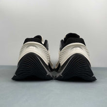 Cargar imagen en el visor de la galería, Adidas XLG MTW Chalk White Silver Metallic Core Black IH1571
