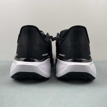 Cargar imagen en el visor de la galería, Air Zoom Pegasus 41 Black White FD2722-002
