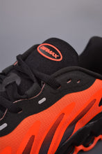Cargar imagen en el visor de la galería, Air Max Dn8 Black Orange FQ7860-004
