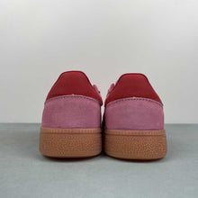 Cargar imagen en el visor de la galería, Adidas Handball Spezial Semi Pink Glow Better Scarlet JR5006
