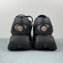 Cargar imagen en el visor de la galería, Air Max Dn Black Baltic Blue HV2524-001
