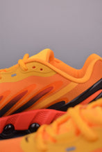 Cargar imagen en el visor de la galería, Air Max Dn8 Bright Orange Black Gradient HF7310-800
